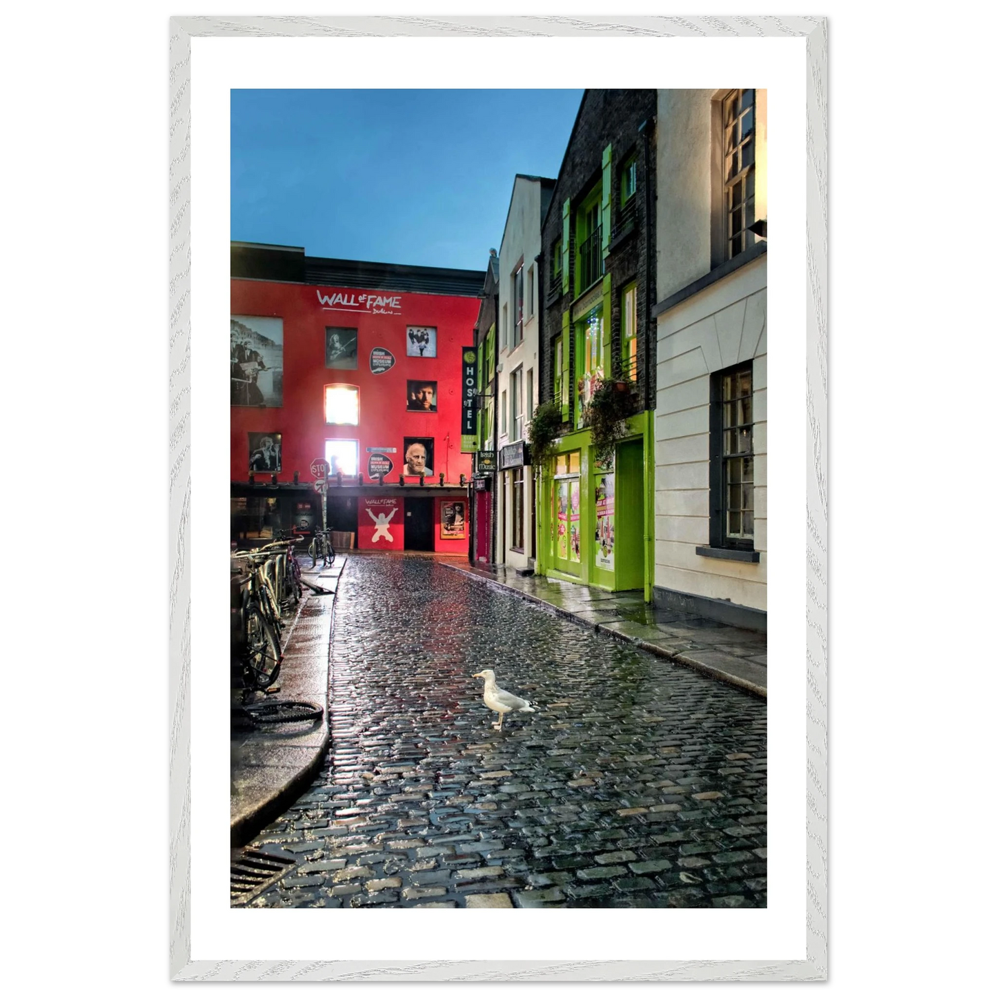 b9e2d4f4-21b9-4264-b079-1f1946bb6a4e