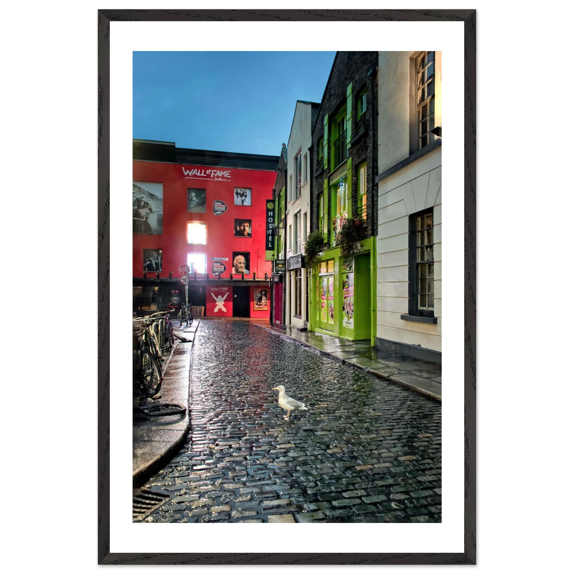 a6157174-e5ec-4f56-8796-10232ce36942